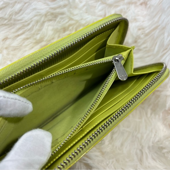 Dior - Yellow Cannage Patent Leather Zip Around Long Wallet - Picture 5 of 11